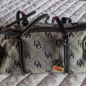 Dooney & Bourke Signature Canvas Barrel Bag Satchel Black/Grey